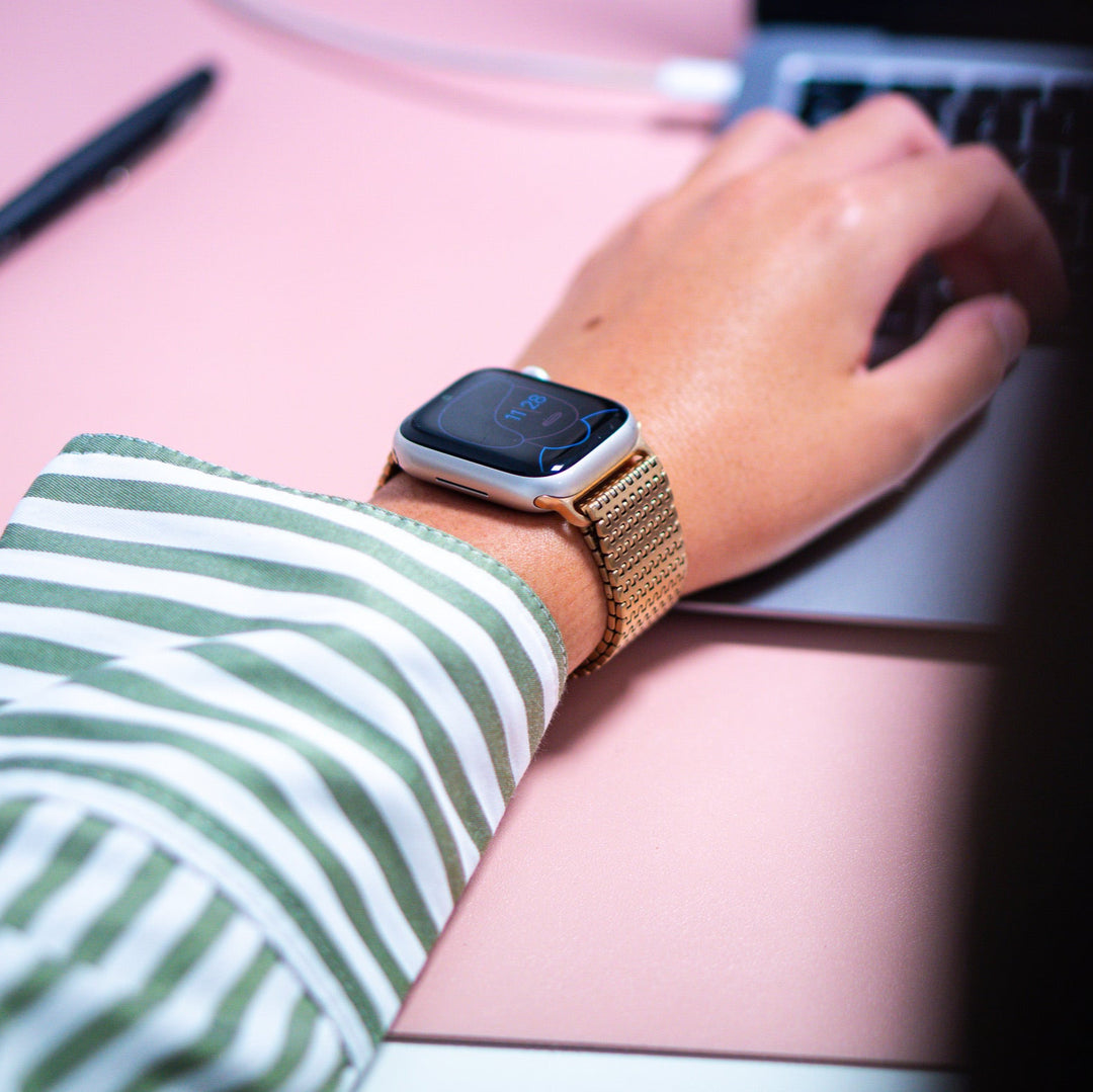 Bracelet à chainons magnétiques pour Apple Watch - Or rose 46 / 49 mm