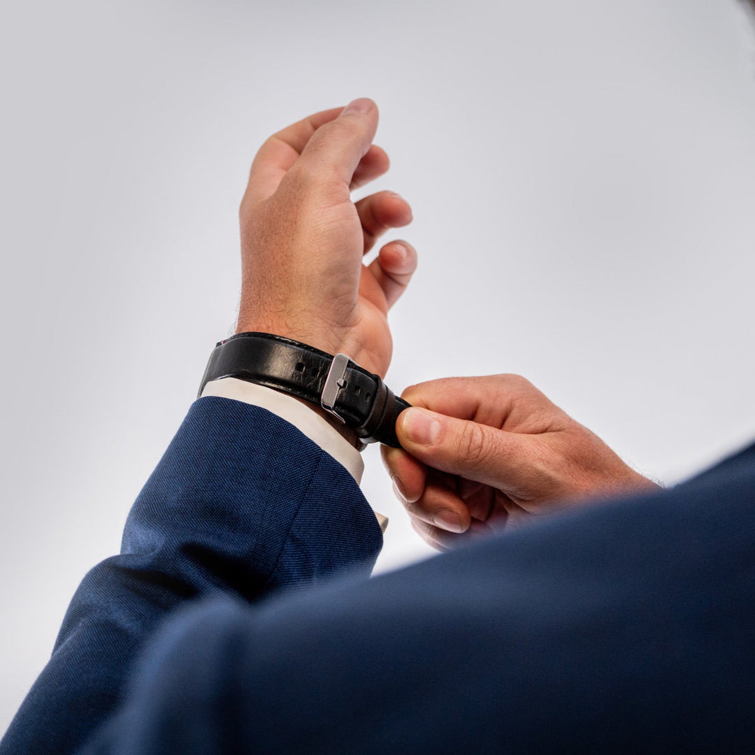 Richelieu - Bracelet Apple Watch noir 46 / 49 mm