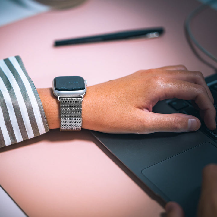 Bracelet à chainons magnétiques pour Apple Watch - Argenté 46 / 49 mm