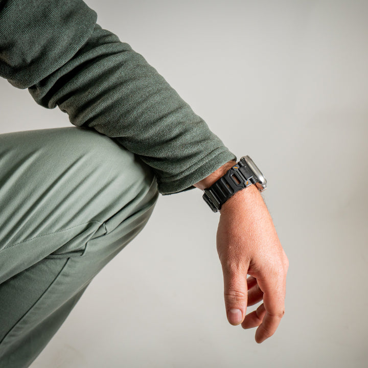 Space Explorer - Noir 46 / 49 mm - Adaptateurs Apple Watch Noir