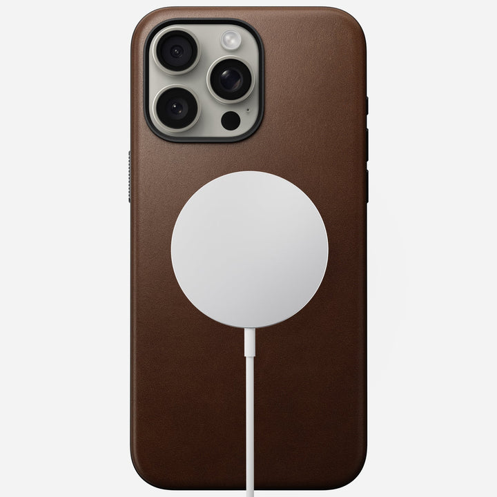 Nomad - Coque Modern Cuir - iPhone 15 Pro Max - Brown
