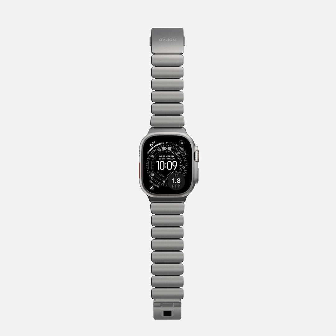 Nomad - Stratos Band - Natural Titanium - Black FKM 45 / 46 / 49 mm