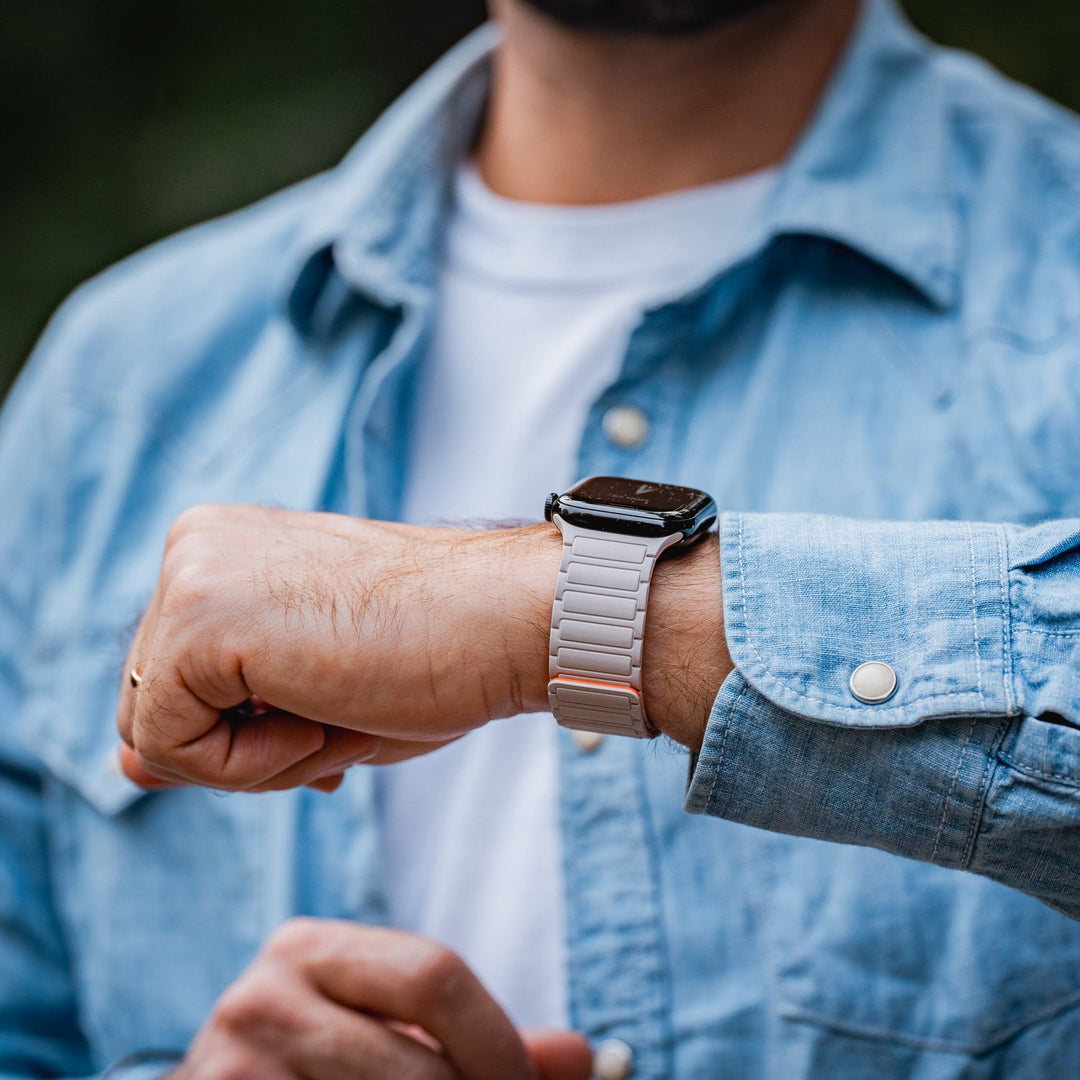 Bracelet silicone magnétique - Apple Watch - Lumière stellaire/Orange 44mm 45mm 46mm 49mm