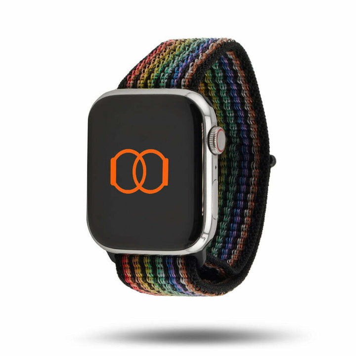 Boucle sport Pride nylon tissé 2022 - Apple Watch - Noir 46 / 49 mm