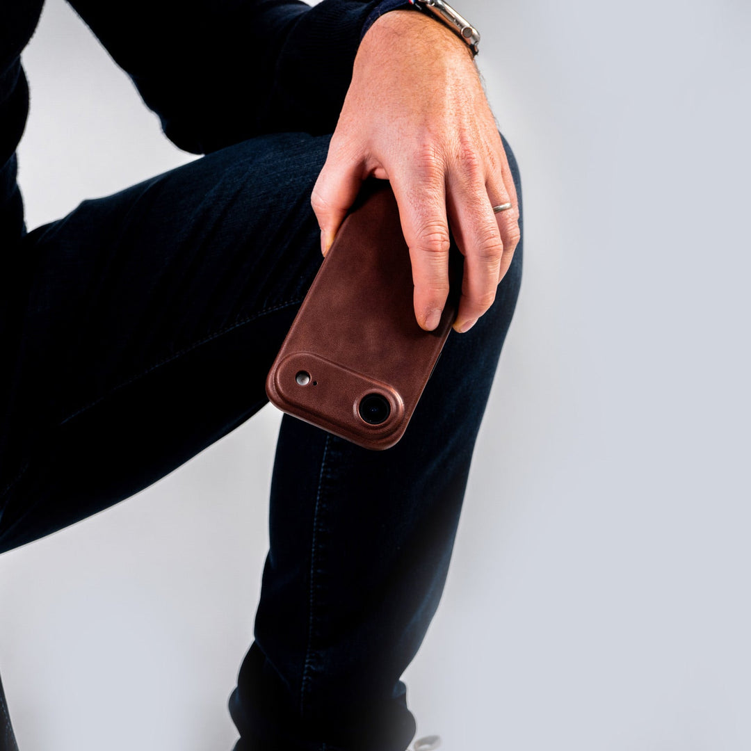 Coque Arsene cuir pleine fleur - iPhone 17 Air - Cognac