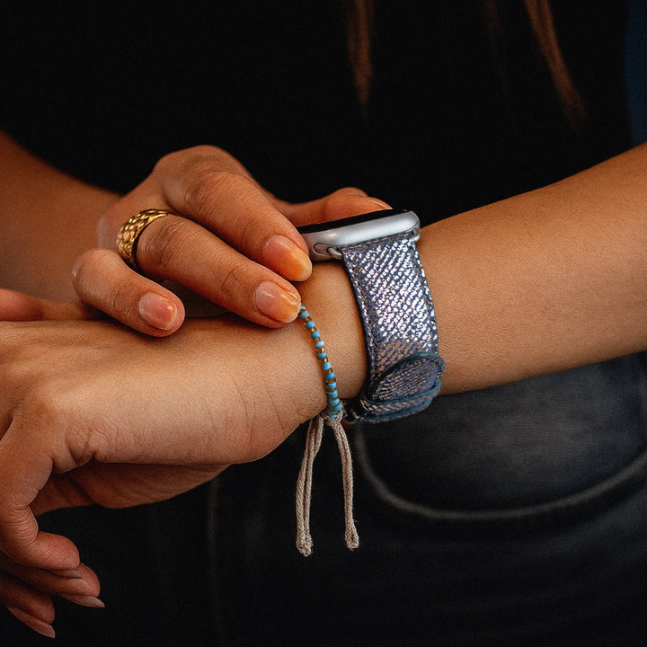 Nuit Parisienne - Bracelet Apple Watch cuir effet jean pailleté - Lune 42 mm