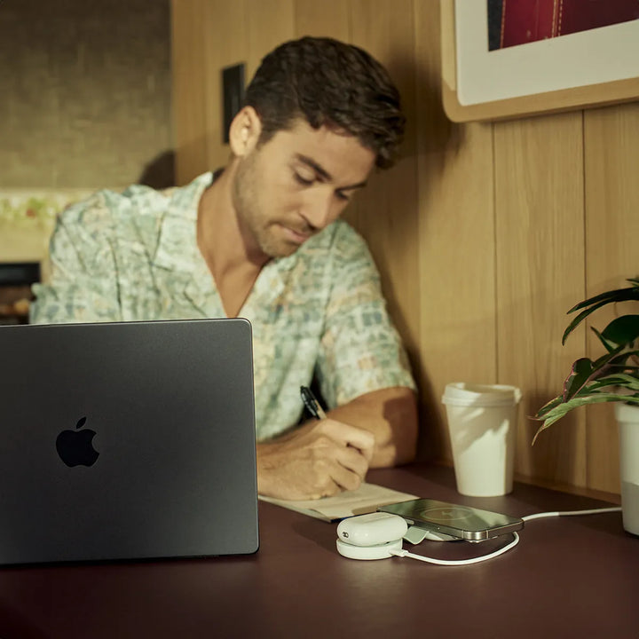 ButterFly SE 2-en-1 Qi2 Magsafe - Chargeur blanc