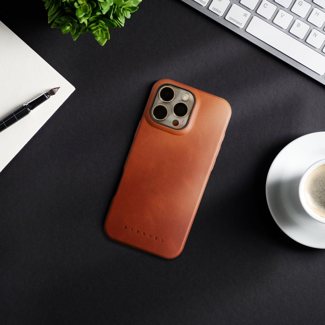 Coque Arsene cuir pleine fleur - iPhone 15 Pro Max - Miel
