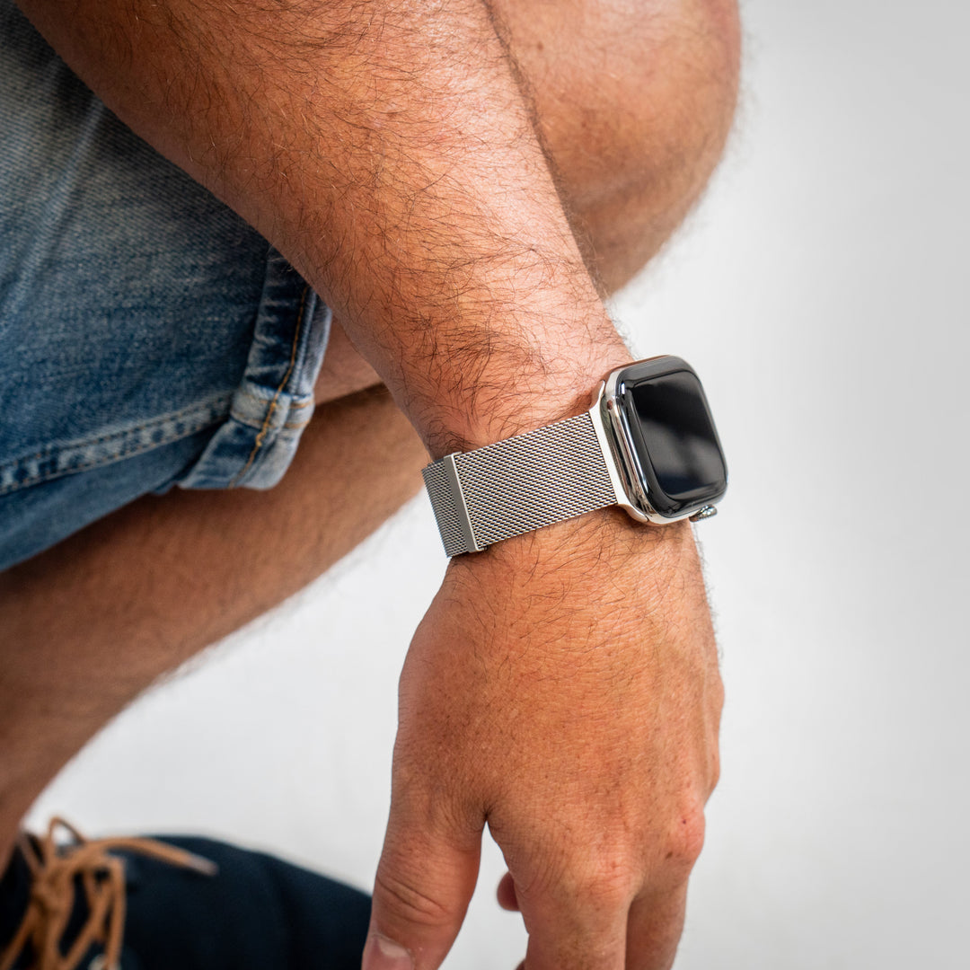 Bracelet Apple Watch à maille milanaise - Lumière Stellaire 46 / 49 mm