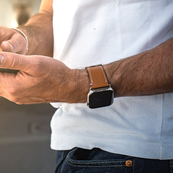 Simple tour - Cuir de vachette graissé Apple Watch Gold 46 / 49 mm