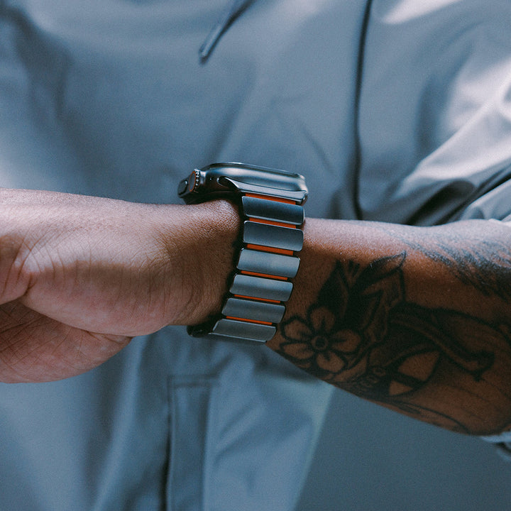 Nomad - Stratos Band - Natural Titanium - Ultra Orange FKM 45 / 46 / 49 mm